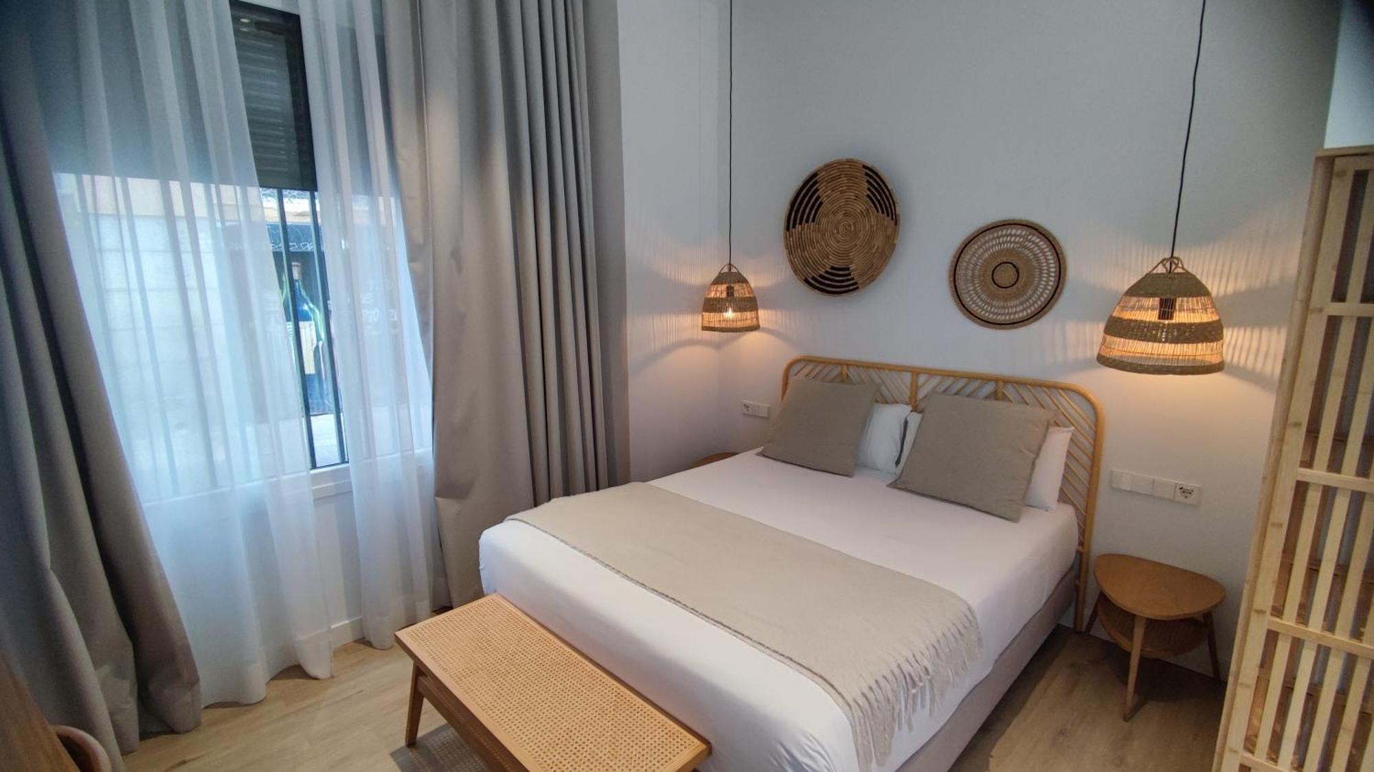 Casa Du Soleil Hostal Boutique มาดริด ภายนอก รูปภาพ